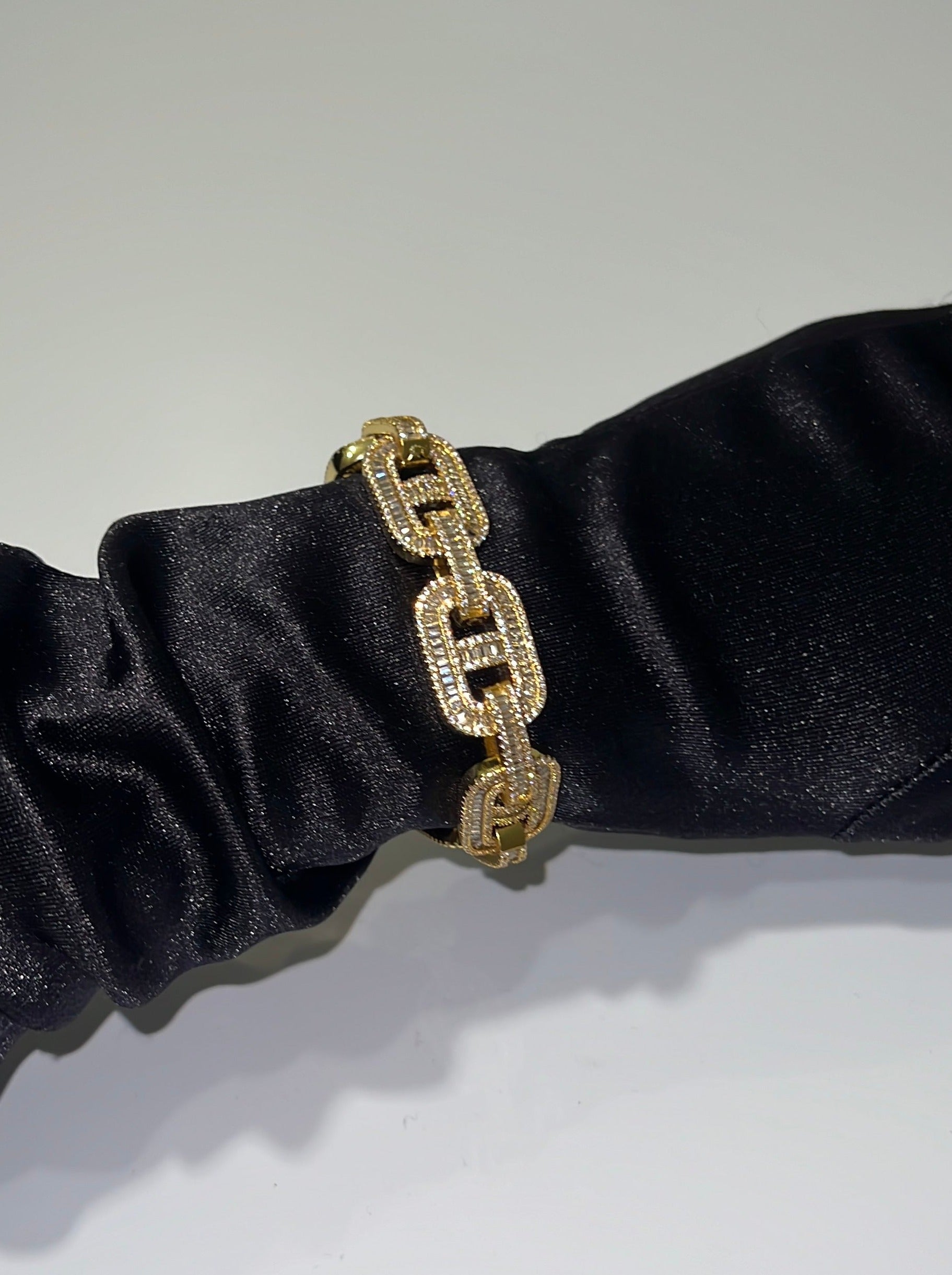 gold diamond cubic zirconia mariner link baguettes bracelet